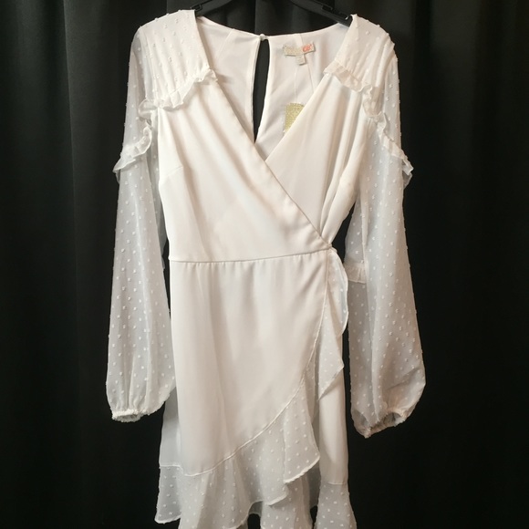 Gianni Bini Dresses & Skirts - Gianni Bini wrap dress